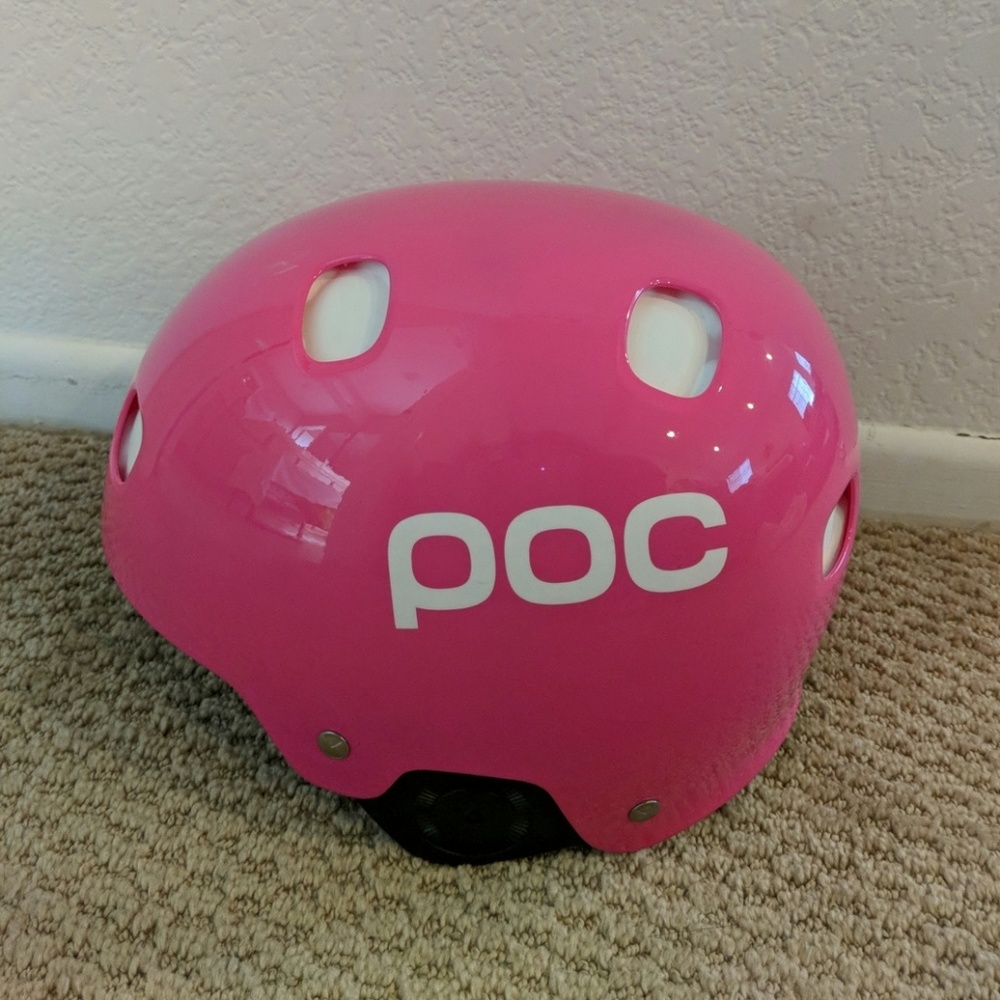 Pink Snowboarding/Skiing Helmet